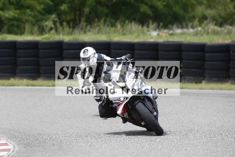 /24 08.06.2025 TZ Motorsport ADR/Gruppe gelb/105